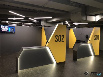 Мережа кінотеатрів «Планета Кіно» відкрила в Києві в тестовому режимі новий проект   «Планета VR»   , Який творці називають простором віртуальної реальності