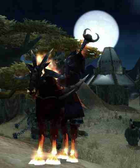 Чорнокнижник в World of Warcraft не тільки   завойовує симпатію Суккуб   , Але і заручається підтримкою   інфернальної кобили