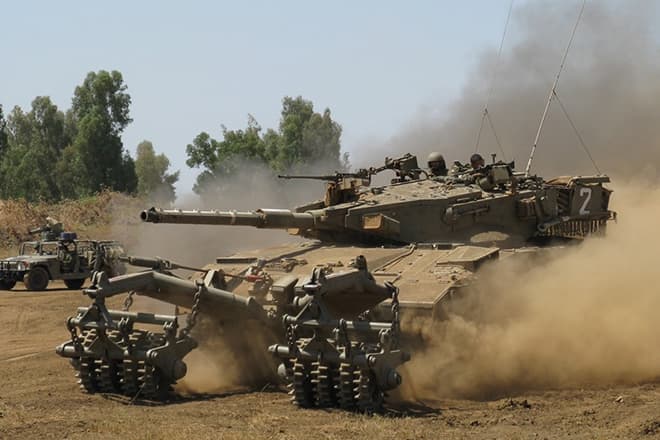 Попри всю різноманітність підходів до поділу бойових броньованих машин за категоріями головним слід вважати визначення танка, дане в ДЗЗСЄ