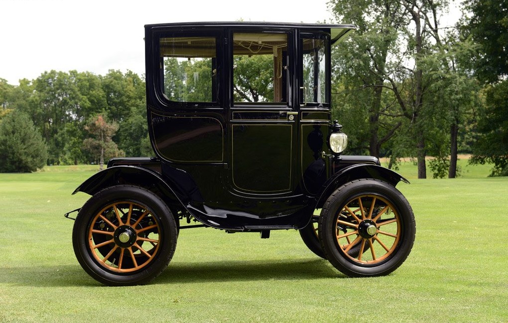 Перші президентські автомобілі в США з'явилися в 1908 році