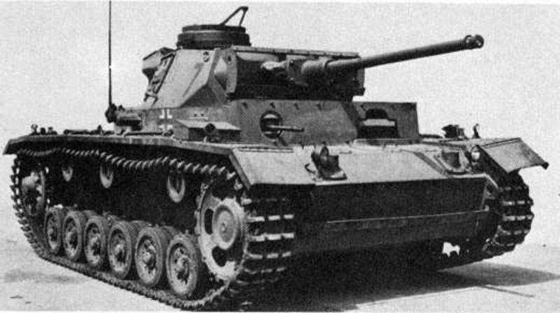 Надії на бліцкриг поховала осінь, а стара тактика і головне основа її мощі - легкі танки, нікуди не годилися проти радянських Т-34 і величезних відстаней Радянського Союзу