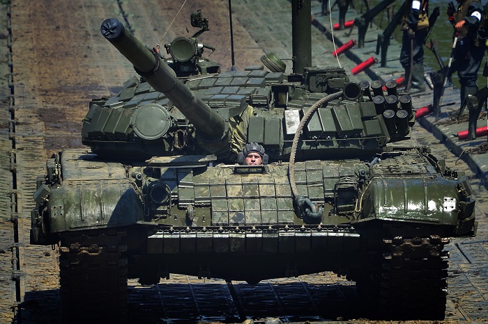 Обрані відносно прості моделі, не оснащені комплексом керованого танкового озброєння   Танк Т-72   Юрій Смітюк / ТАСС   Москва